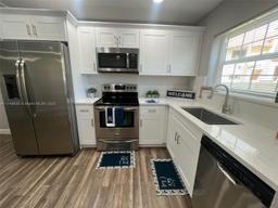 Picture of 911 Congressional Way # 911, Deerfield Beach, FL 33442