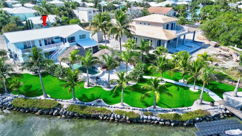 Picture of 335 Calzada De Bouganvillea, Marathon FL 33050