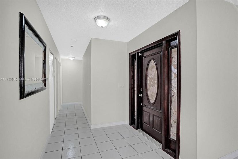 Picture of 2124 Nova Village Dr, Davie FL 33317