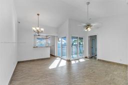 Picture of 1303 S Liberty Ave # 1303I, Homestead, FL 33034