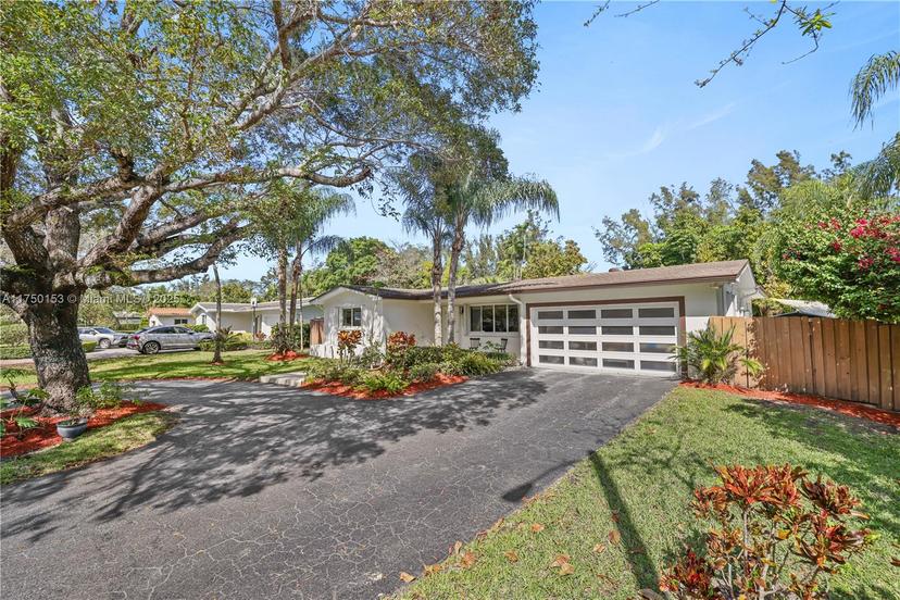 Picture of 6231 SW 58Th St, South Miami FL 33143