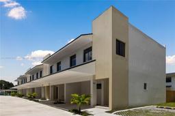 Picture of 556 NW 7 Street # 4, Florida City, FL 33034