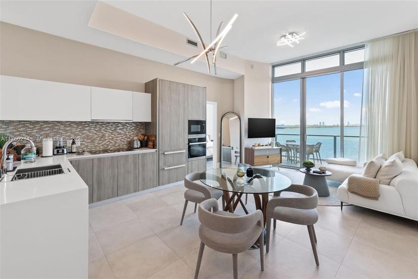 Picture of 2900 NE 7Th Ave # 603, Miami FL 33137