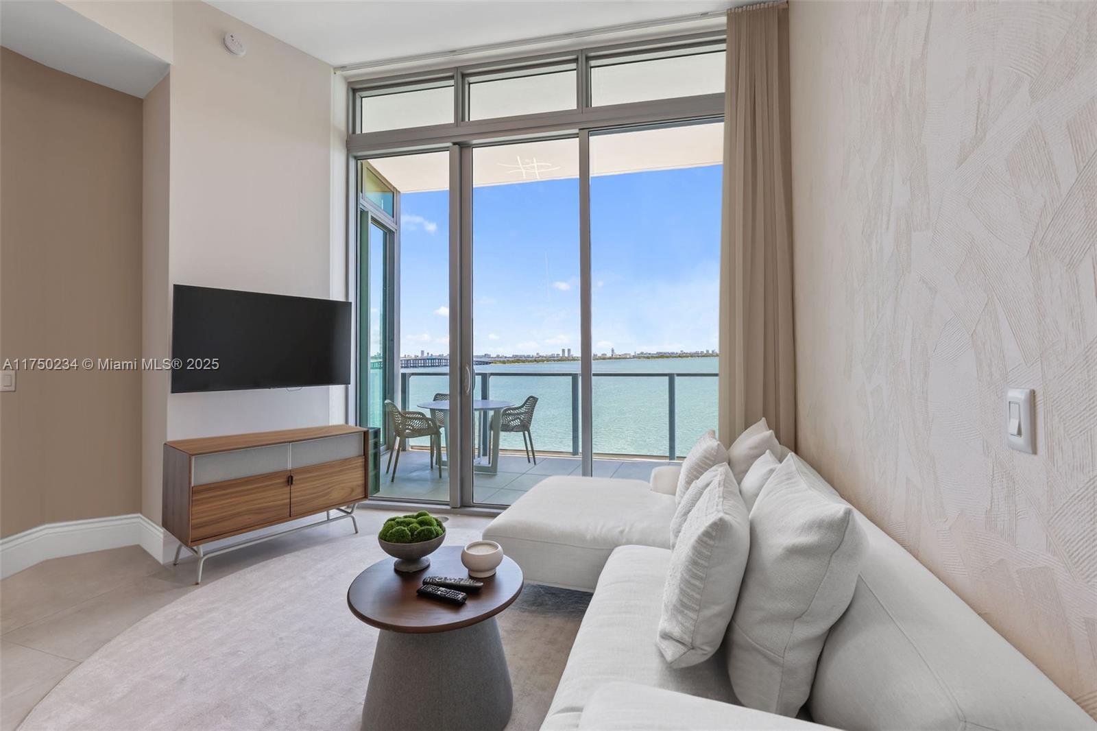 Picture of 2900 NE 7Th Ave # 603, Miami, FL 33137