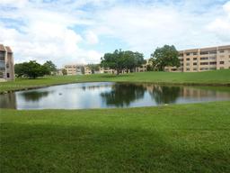 Picture of 10123 Sunrise Lakes Blvd # 104, Sunrise, FL 33322