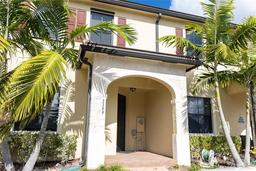 Picture of 3349 W 105Th Ter # 3349, Hialeah FL 33018