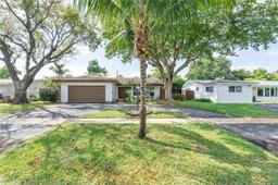 Picture of 5300 Adams St, Hollywood, FL 33021