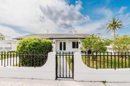Picture of 4202 SW 98Th Ave, Miami, FL 33165