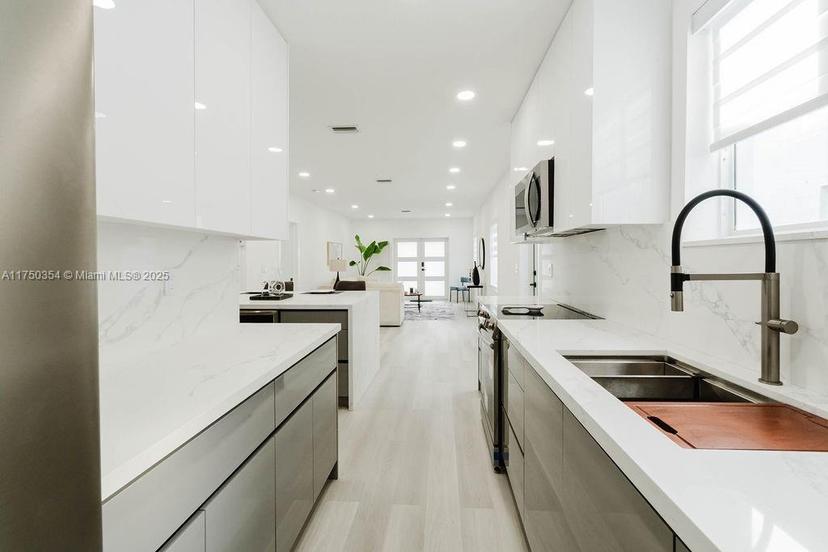 Picture of 2101 SW 16Th Ter, Miami FL 33145
