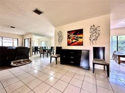 Picture of 2815 Blue Spruce Ct, Lake Worth, FL 33462