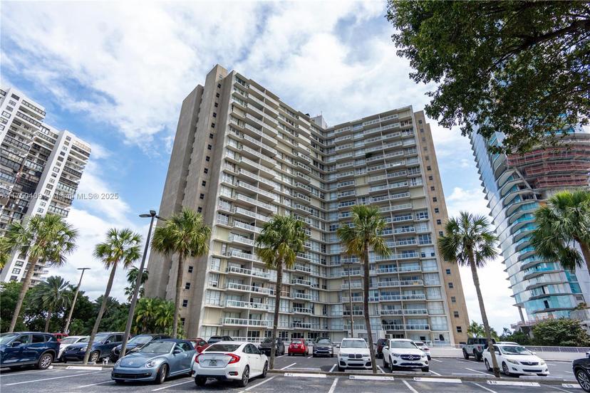 Picture of 2451 Brickell Ave # 10M, Miami FL 33129