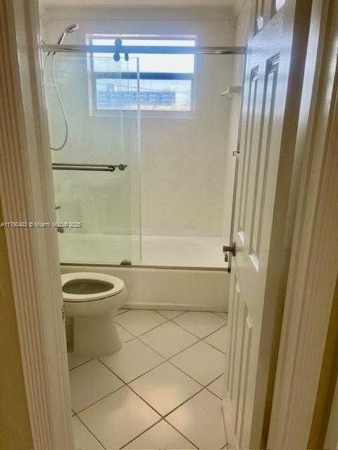 Picture of 5050 Bayview Dr # 17, Fort Lauderdale FL 33308