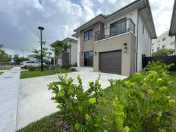 Picture of 302 NW 11Th Ct, Florida City, FL 33034
