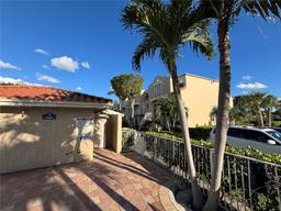 Picture of 8670 NW 6Th Ln # 101, Miami, FL 33126