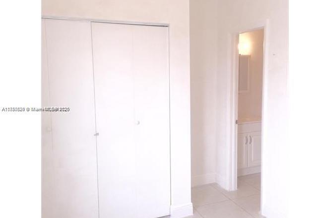 Picture of 842 Meridan # 3F, Miami Beach FL 33139