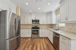 Picture of 228 Magnolia Ave # 228, Davie, FL 33325