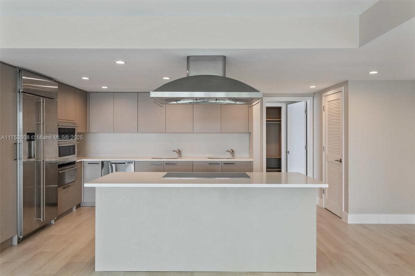 Picture of 1150 101St St # 702, Bay Harbor Islands FL 33154