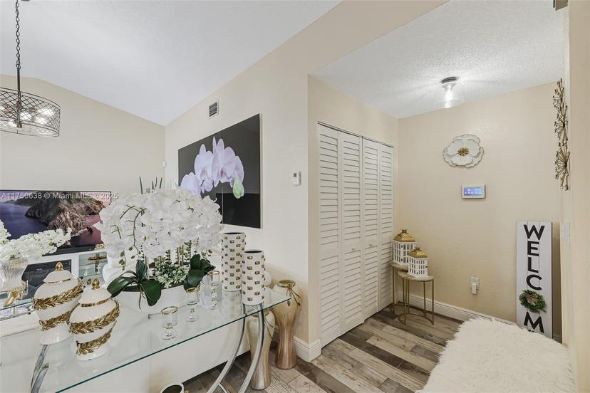 Picture of 13781 SW 147Th Cir Ln # 17, Miami FL 33186