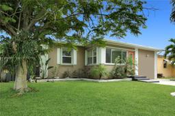Picture of 2422 Roosevelt St, Hollywood, FL 33020