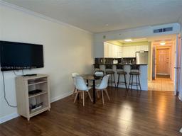 Picture of 2501 S Ocean Dr # 1519, Hollywood, FL 33019