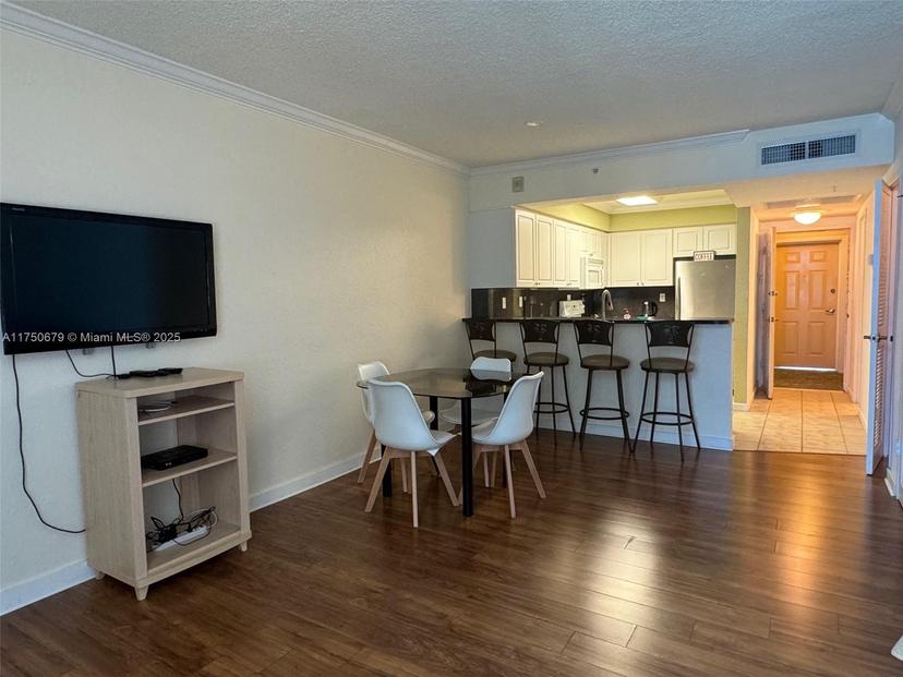 Picture of 2501 S Ocean Dr # 1519, Hollywood FL 33019