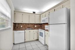 Picture of 251 SW 134Th Way # 111M, Pembroke Pines, FL 33027