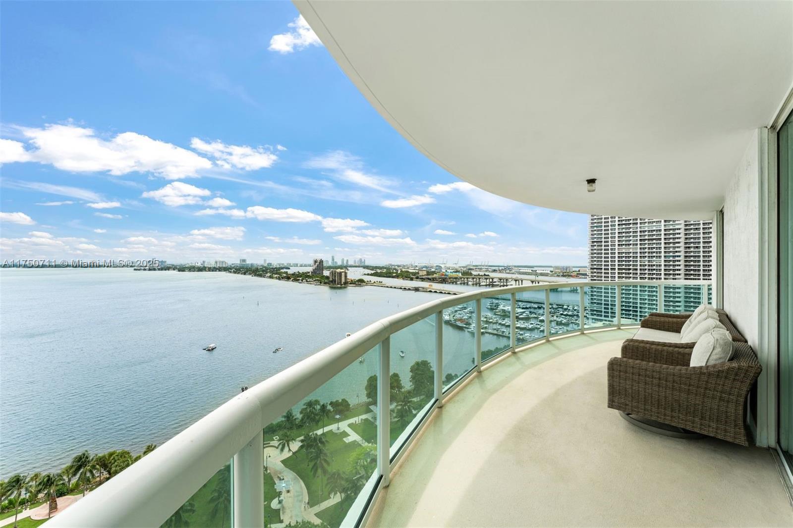 Picture of 1800 N Bayshore Dr # 2101, Miami, FL 33132