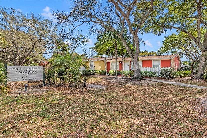 Picture of 7194 Southgate Blvd # 7194, Tamarac FL 33321