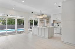 Picture of 1930 Alamanda Dr, North Miami, FL 33181