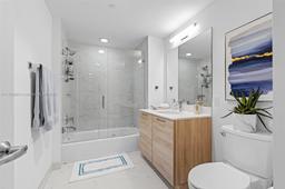 Picture of 16385 Biscayne Blvd # 1502, North Miami Beach, FL 33160