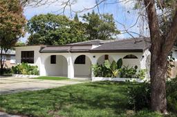 Picture of 10845 Peachtree Dr, Miami, FL 33161