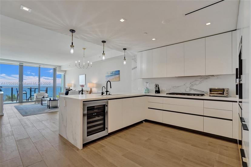 Picture of 1116 N Ocean Blvd # 403, Pompano Beach FL 33062
