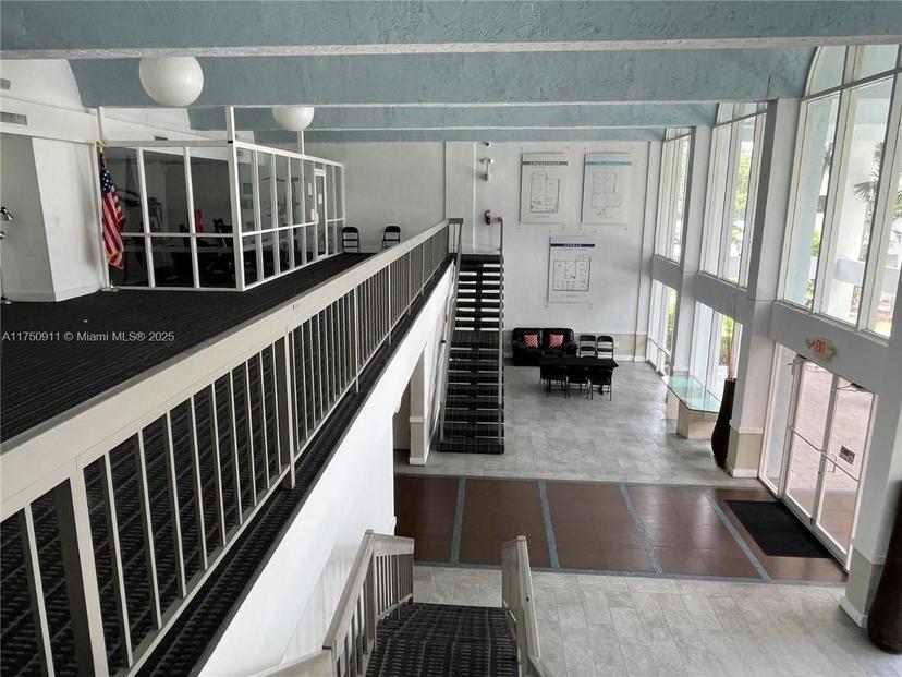 Picture of 494 NW 165Th St Rd # 601, Miami FL 33169