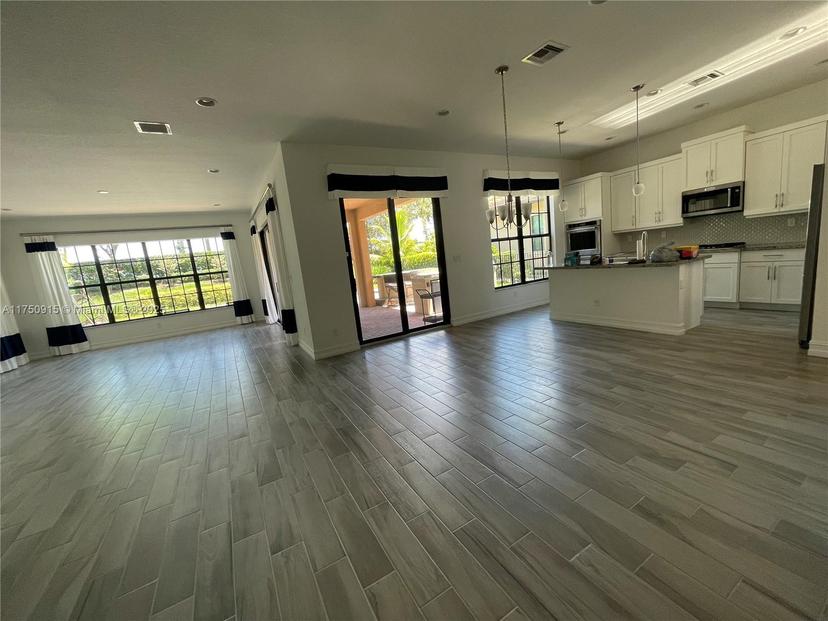 Picture of 11455 Solstice Cir, Parkland FL 33076