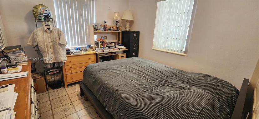 Picture of 5140 NW 4Th St, Miami FL 33126