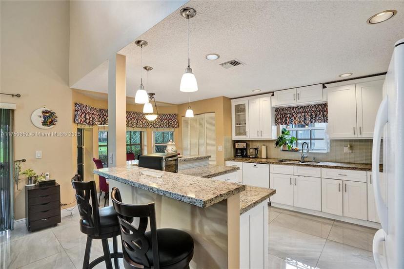 Picture of 7547 NW 25Th St, Margate FL 33063
