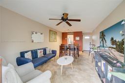 Picture of 1400 Tallwood Ave # 303, Hollywood, FL 33021