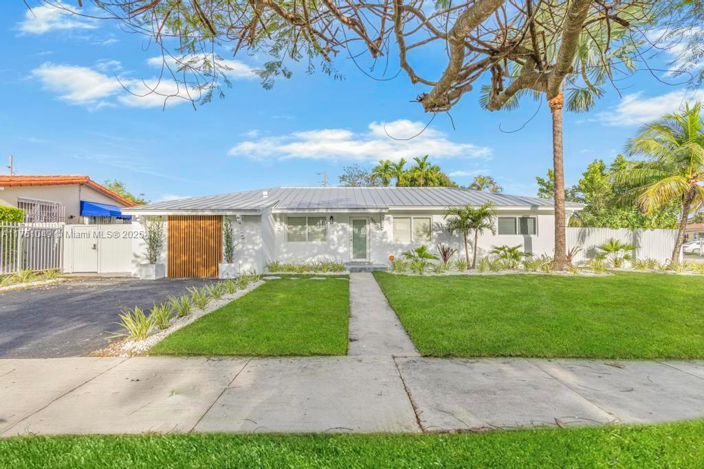Picture of 5045 SW 92Nd Ave, Miami, FL 33165