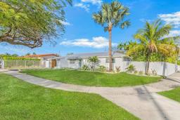 Picture of 5045 SW 92Nd Ave, Miami, FL 33165