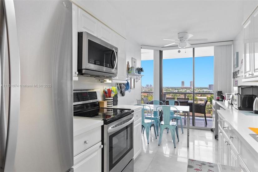 Picture of 3598 Yacht Club Dr # 1002, Aventura FL 33180