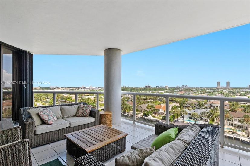 Picture of 3598 Yacht Club Dr # 1002, Aventura FL 33180