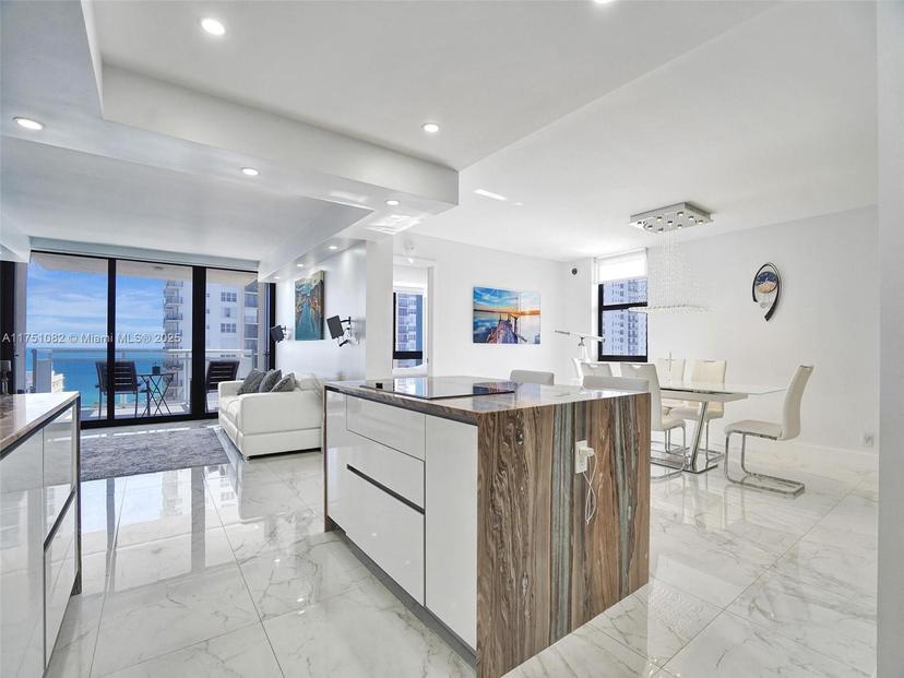 Picture of 1600 S Ocean Dr # 14K, Hollywood FL 33019