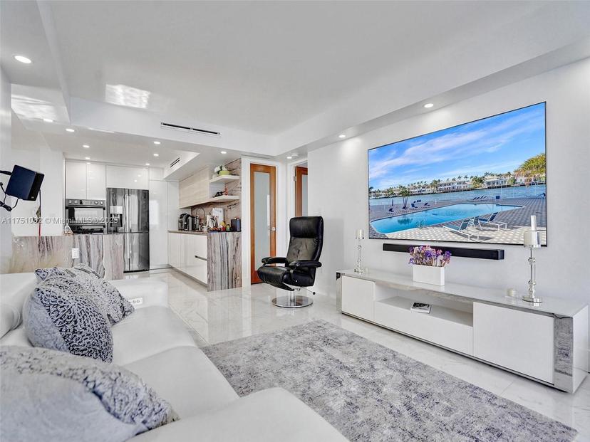 Picture of 1600 S Ocean Dr # 14K, Hollywood FL 33019