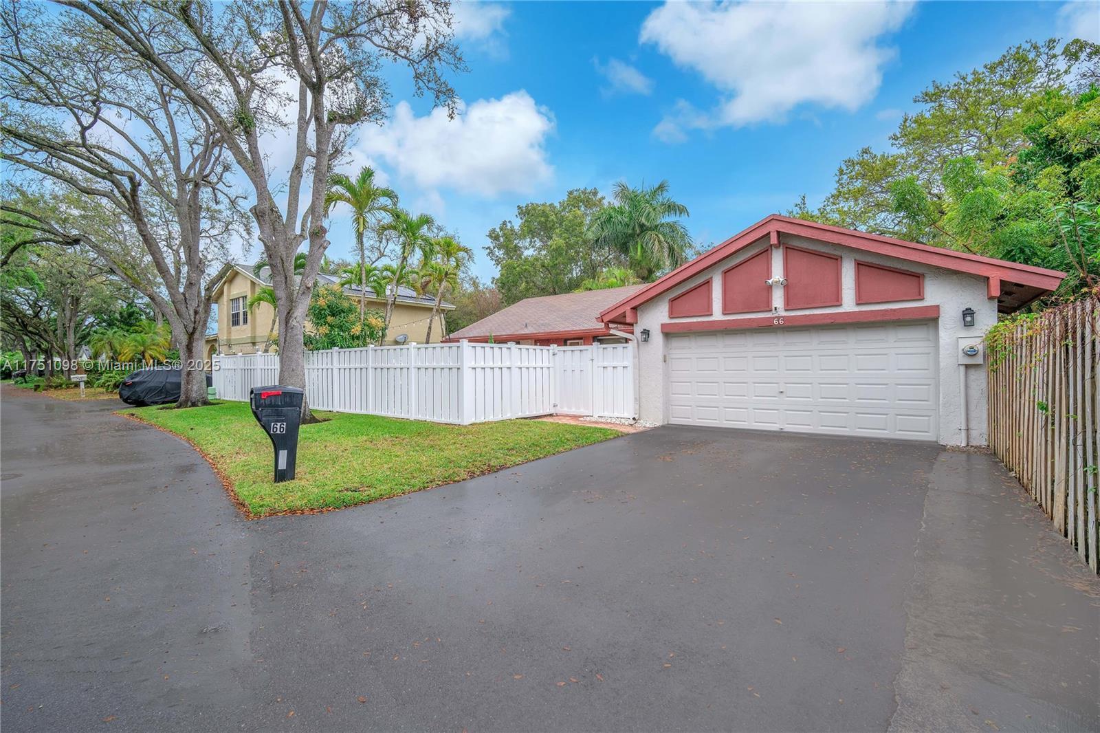 Picture of 66 Forest Cir, Cooper City, FL 33026