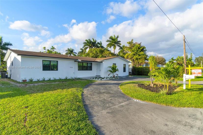 Picture of 14760 S Spur Dr, Miami FL 33161