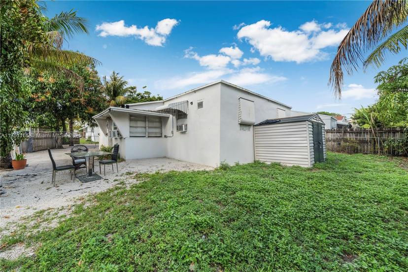 Picture of 7501 NW 4Th Ave, Miami FL 33150