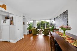 Picture of 820 NW 87Th Ave # 302, Miami, FL 33172