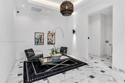 Picture of 2275 Biscayne Blvd # 503, Miami, FL 33137