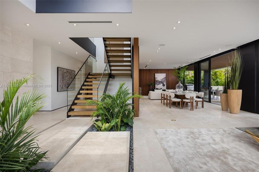 Picture of 7425 SW 56Th Ave, Miami FL 33143
