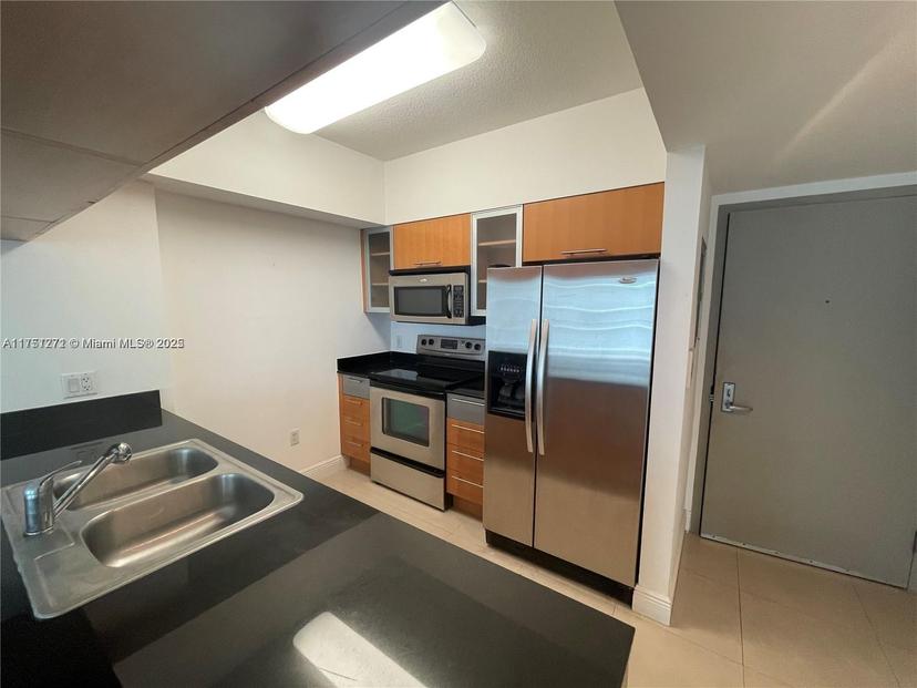 Picture of 1750 N Bayshore Dr # 2309, Miami FL 33132